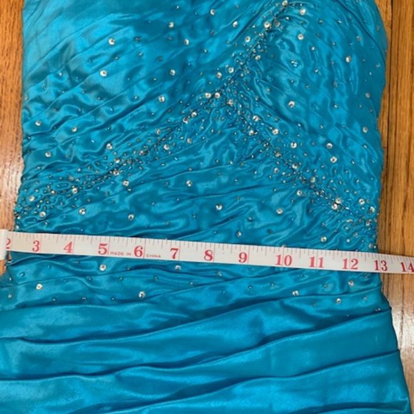 Juniors Teal Color Party Dress Size 1/2 - Picture 9 of 9
